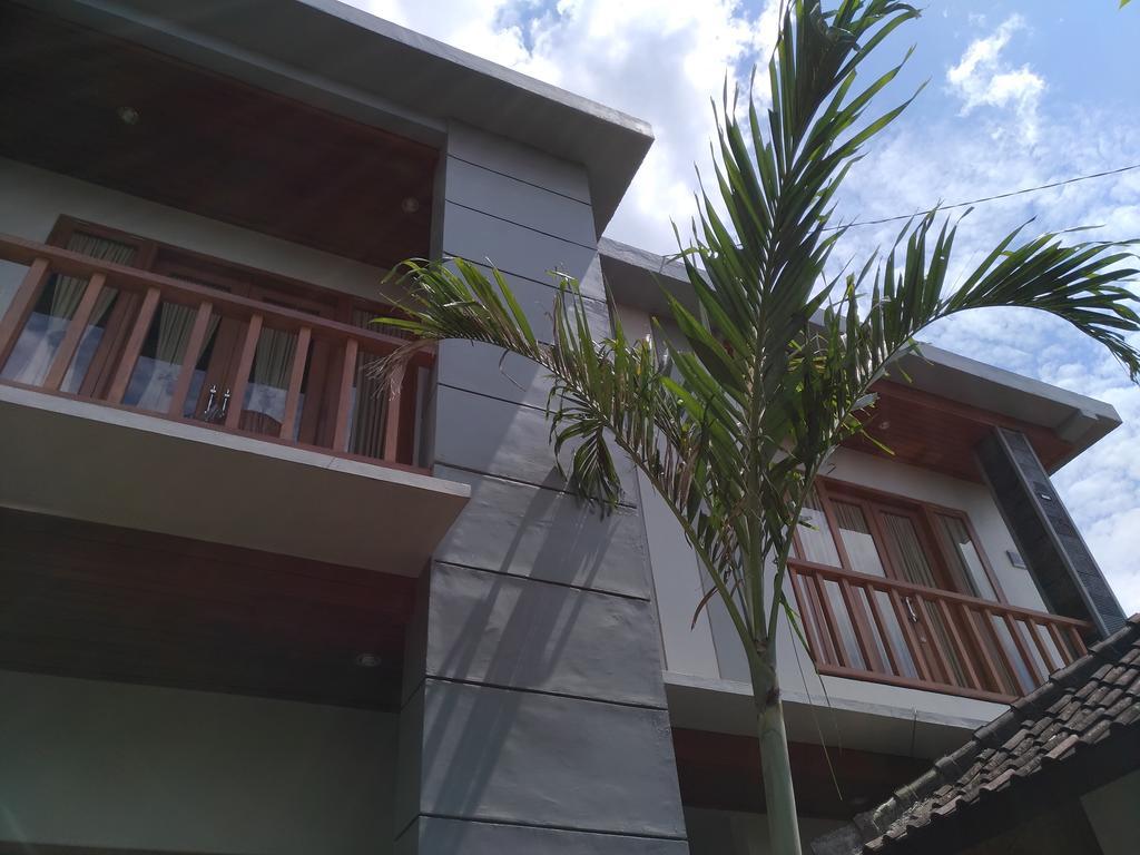Mekenyem House Ubud Exterior photo