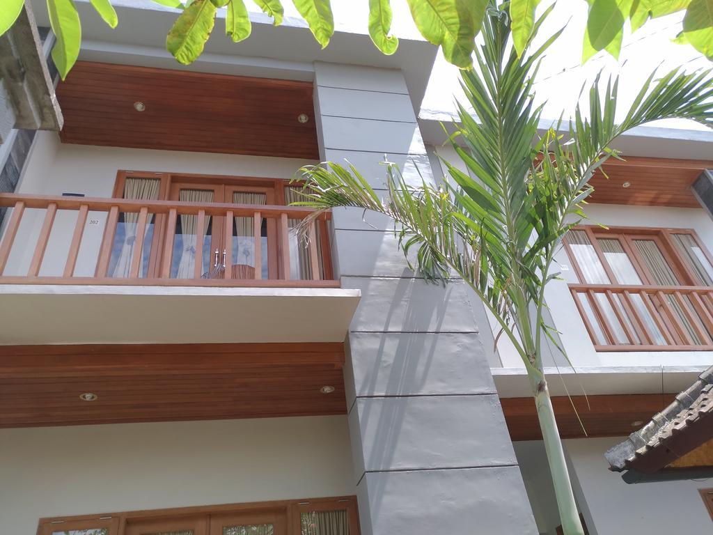 Mekenyem House Ubud Exterior photo