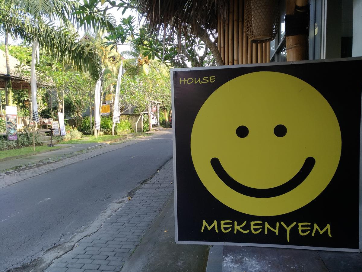 Mekenyem House Ubud Exterior photo